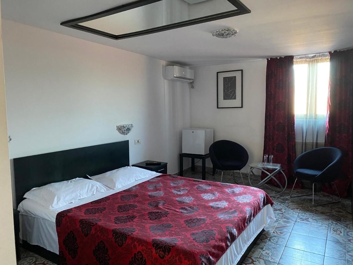 Мотели Motel Valentina Ion Roată