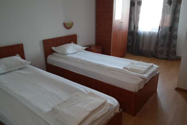Мотели Motel Valentina Ion Roată-15